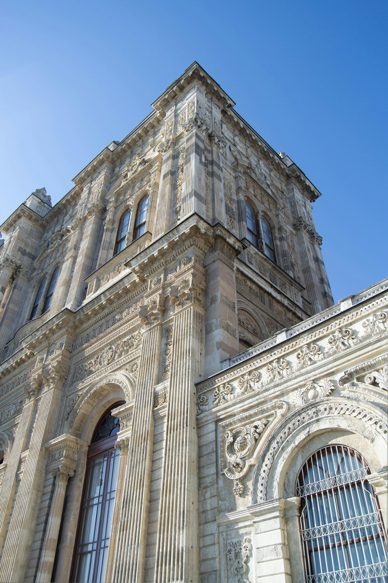 Mimaride Tarihi Yapıların Yeniden Kullanımı