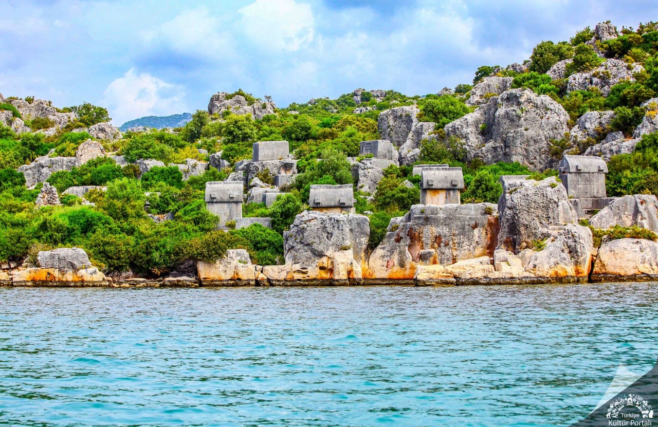 Theimiussa Antik Kenti