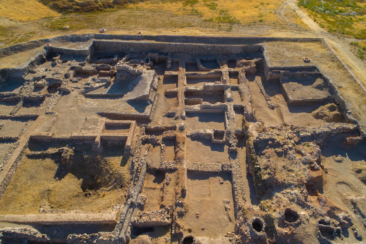 kaniskarumkultepehavadankayserisky (1).jpg