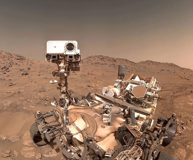 pia26344-perseverance-selfie-at-cheyava-mars2020home-1920x640-1.jpg