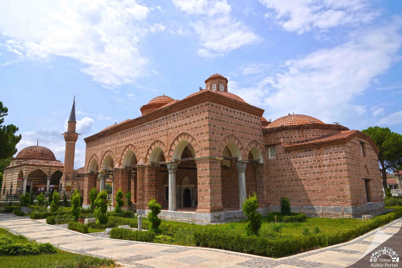 NİLÜFER HATUN İMARETİ TÜRK İSLAM ESERLERİ MÜZESİ-SERVET UYGUN (101) kopya.jpg