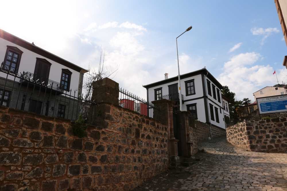 Giresun Zeytinlik Mahallesi ve Evleri