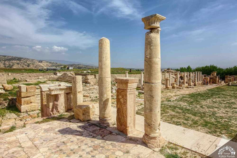 20250217142055573_Tripolis Antik Kenti Servet UYGUN (23) kopya.jpg