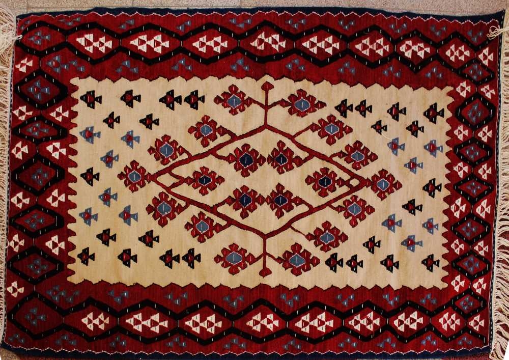 20190927161720896_KILIM    (8).jpeg