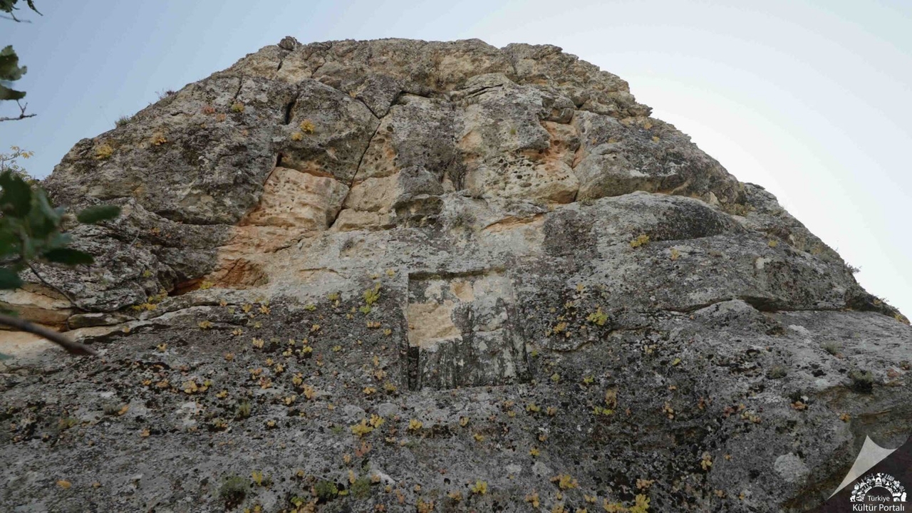 Haydaran Kaya Mezarları