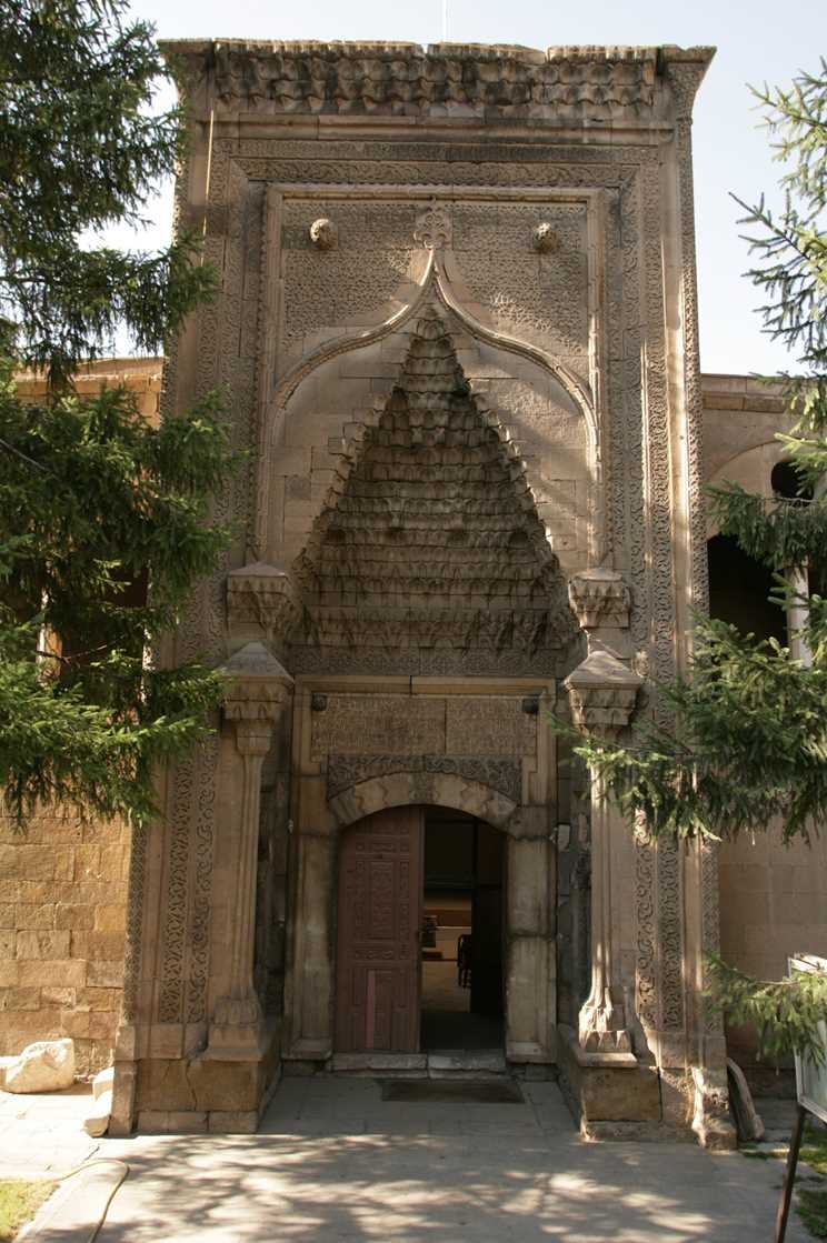 Ak Medrese (Niğde) 