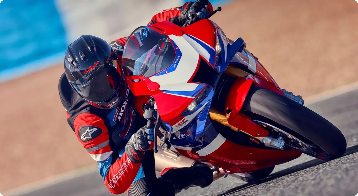 cbr1000rr-r-fireblade-sp-02.webp