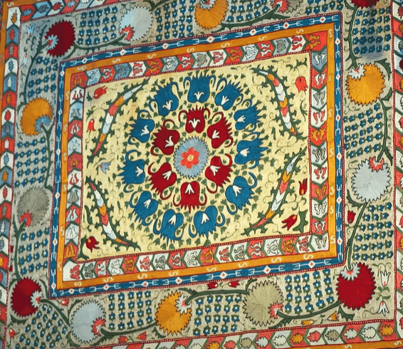 Suzani 