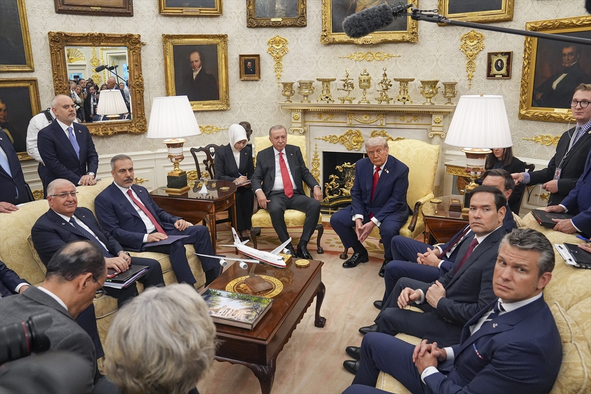 Donald Trump – Recep Tayyip Erdoğan Görüşmesi (2025) image