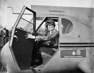 Earhart_Amelia_0 (1).jpg
