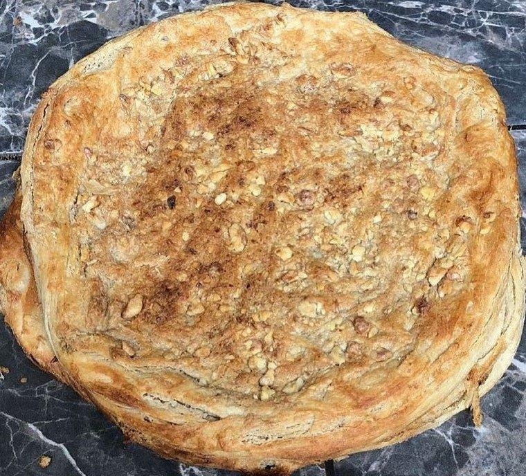 Karaman Tahinli Pide.jpeg