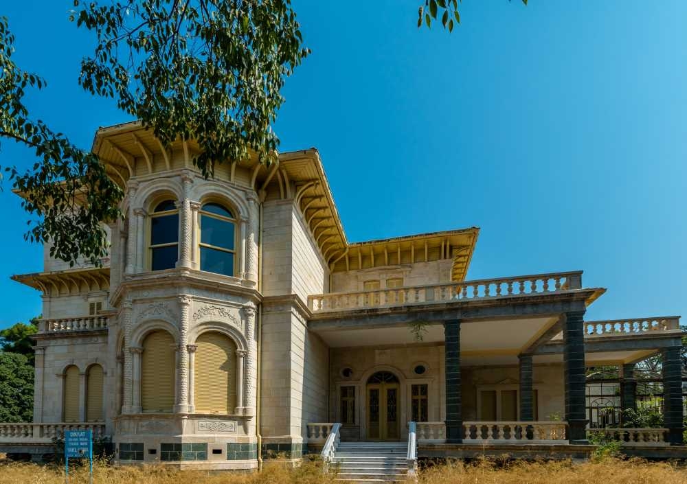 Forbes Köşkü (İzmir)