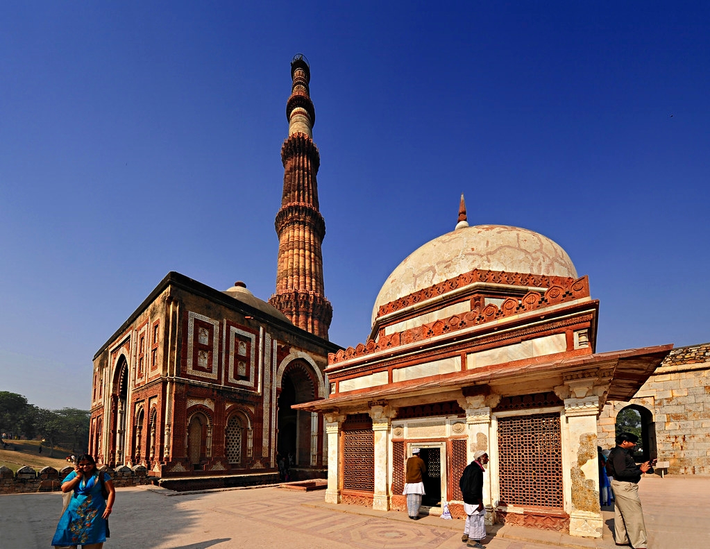 Kutub Minar 