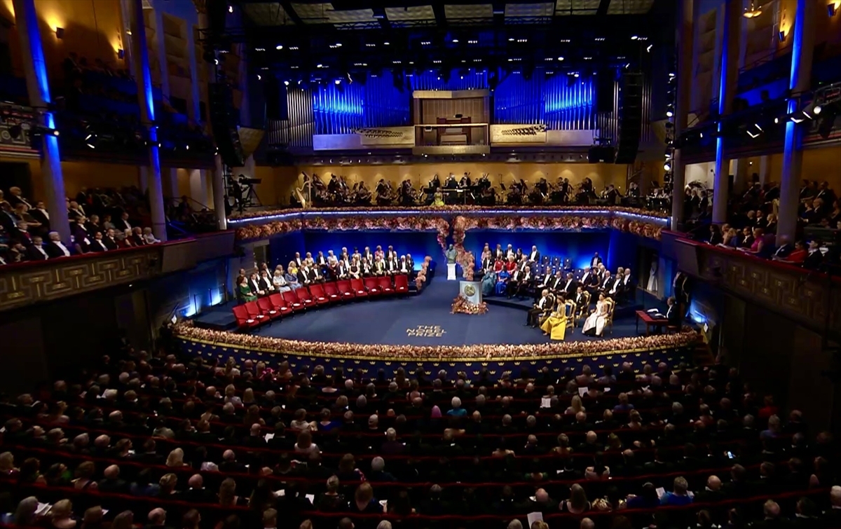 AA-20251210-39946108-39946101-2025_NOBEL_ODULLERI_SAHIPLERINE_VERILDI kopyası.jpg