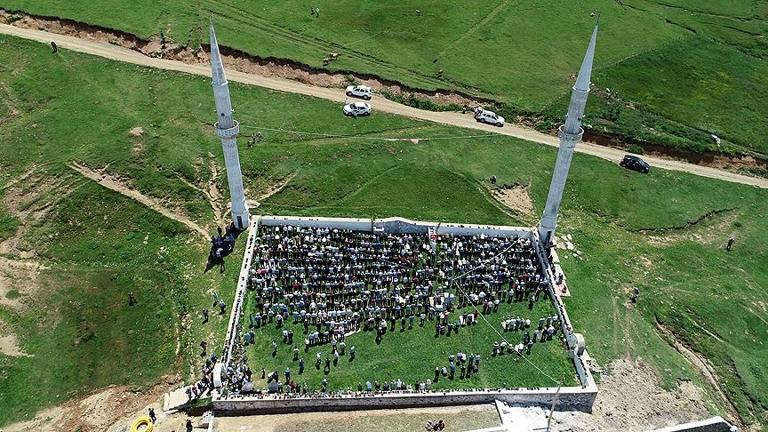 Kadırga Yaylası Üstü Açık Camii 