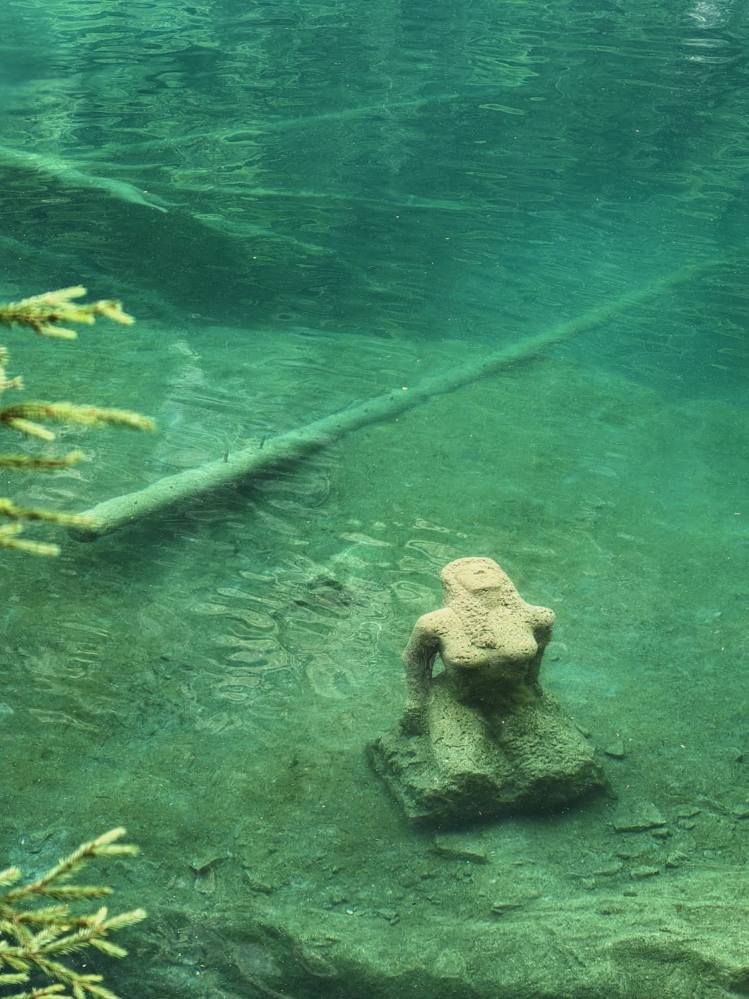 İsviçre’nin Turkuaz İncisi Blausee