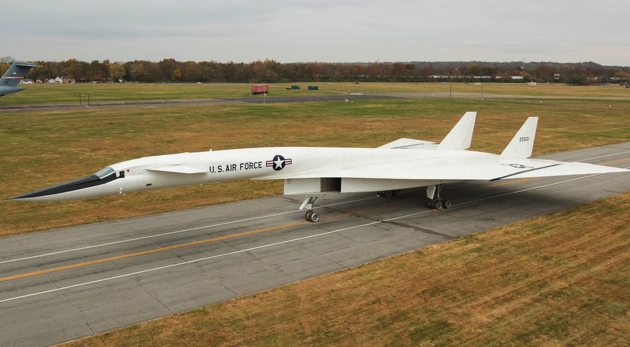 North American XB-70 Valkyrie 