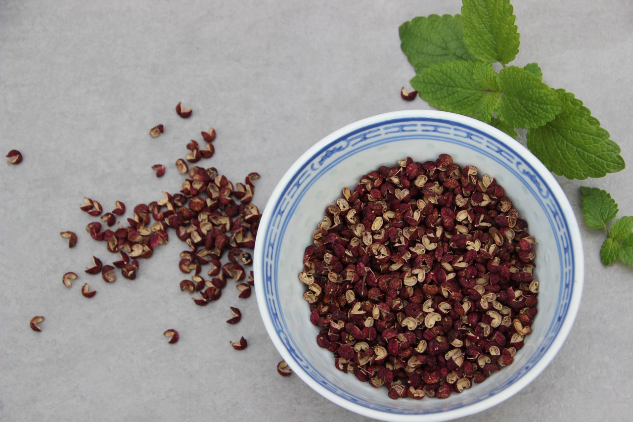 leo_65-sichuan-pepper-8358617.jpg