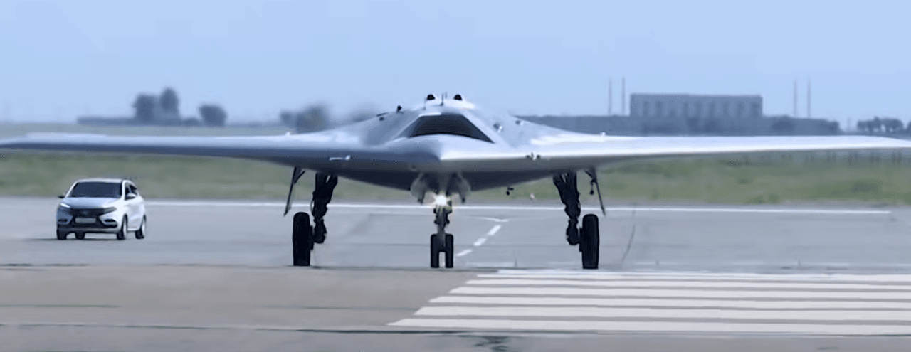 Sukhoi S-70 Okhotnik 