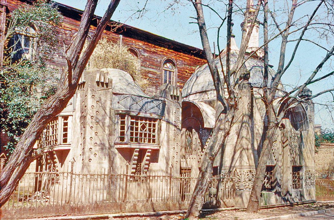 Şeyh Zâfir Türbesi ve Kütüphanesi – Beşiktaş/İstanbul