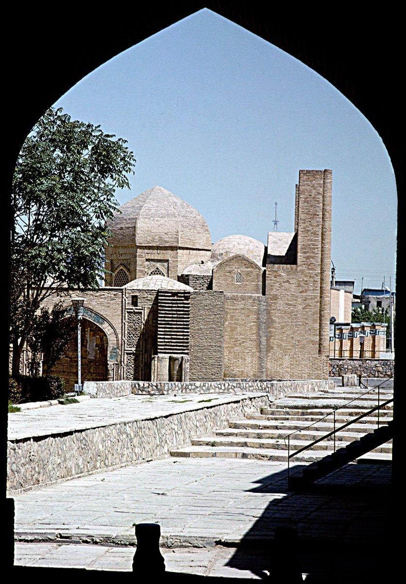 Mugak Attari Camii – Buhara
