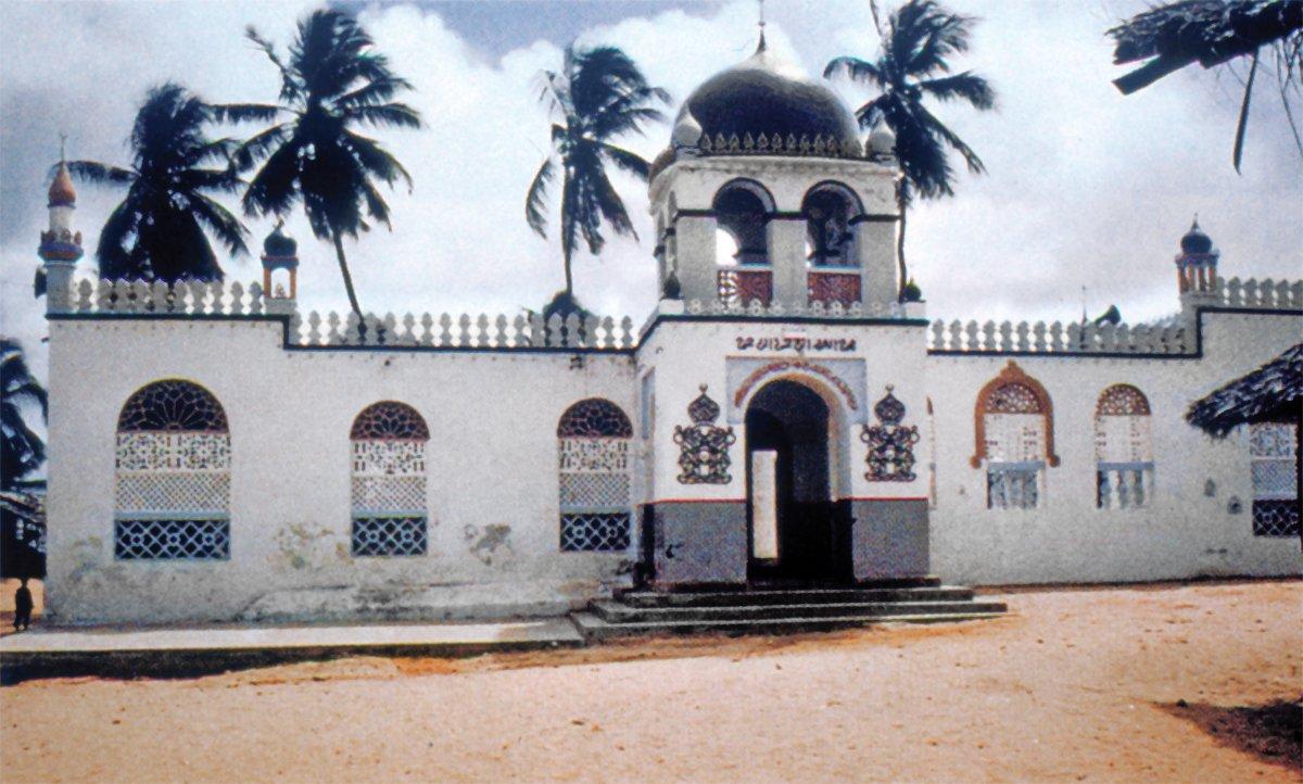 Lamu adasındaki Riyada Camii – Kenya