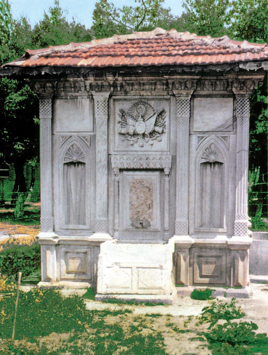 Orhaniye Kışlası bahçesindeki Hamidiye Çeşmesi – Beşiktaş/İstanbul