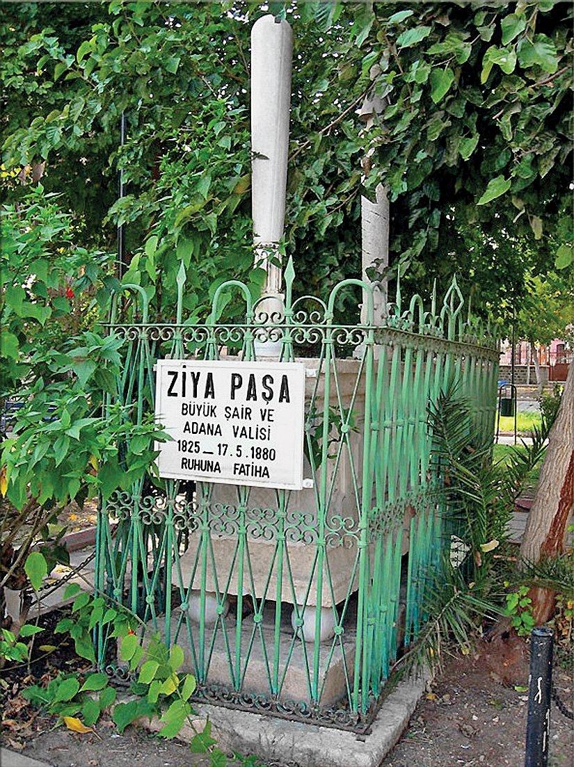 Ziyâ Paşa’nın Adana Ulucamii hazîresindeki mezarı