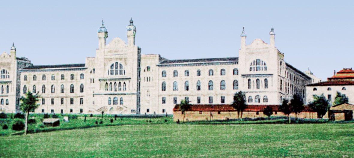 Günümüzde Marmara Üniversitesi’nin yerleşkelerinden biri olan Haydarpaşa’dakiMekteb-i Tıbbiyye’nin XIX. yüzyıldaki görünüşü