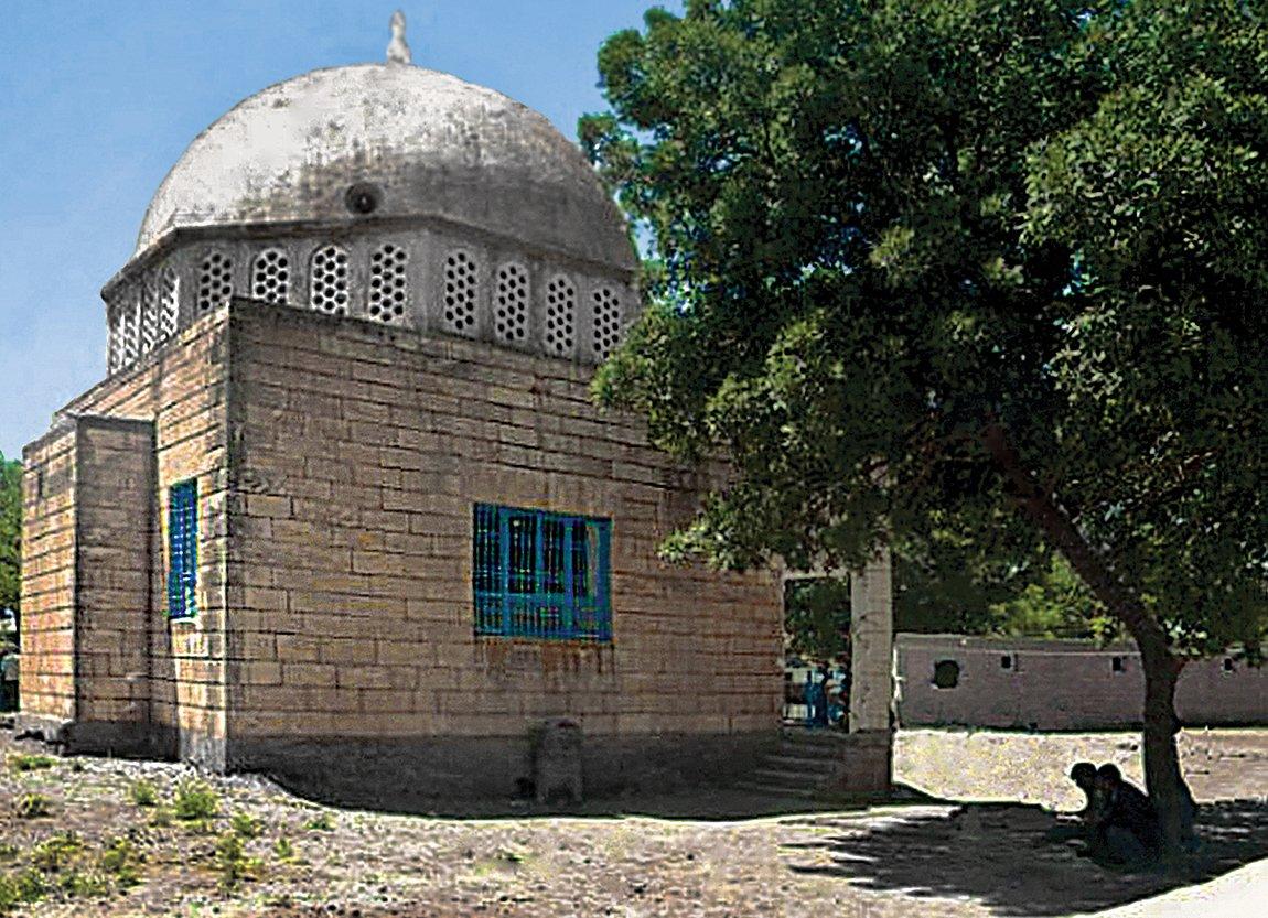 Abdurrahman Aktepe’nin Aktepe köyündeki türbesi