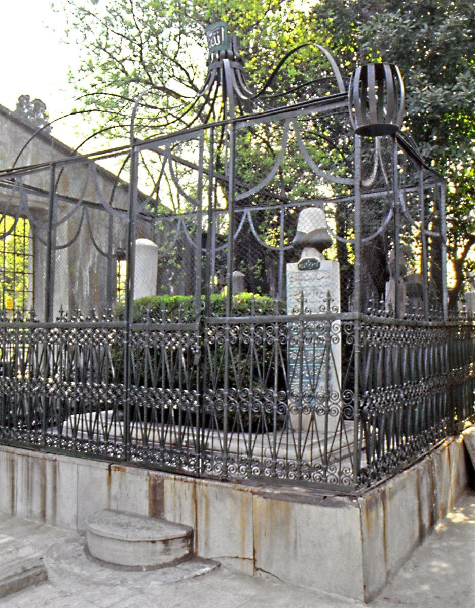 Ali Behcet Efendi’nin Selimiye Camii hazîresindeki mezarı – Üsküdar/İstanbul