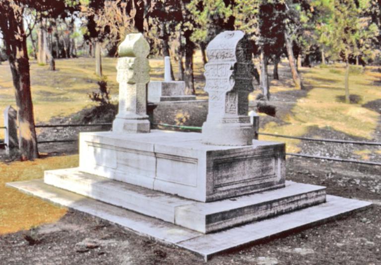 Osman Hamdi Bey’in mezarı