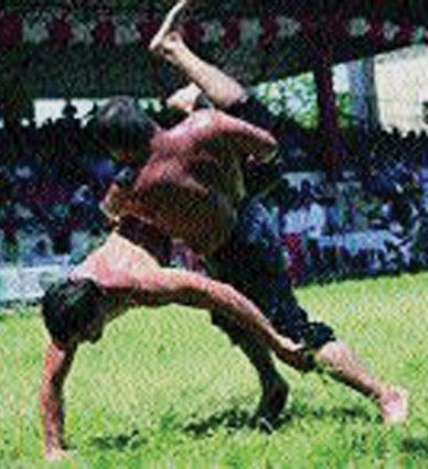 Kırkpınar güreşlerinden bir enstantane