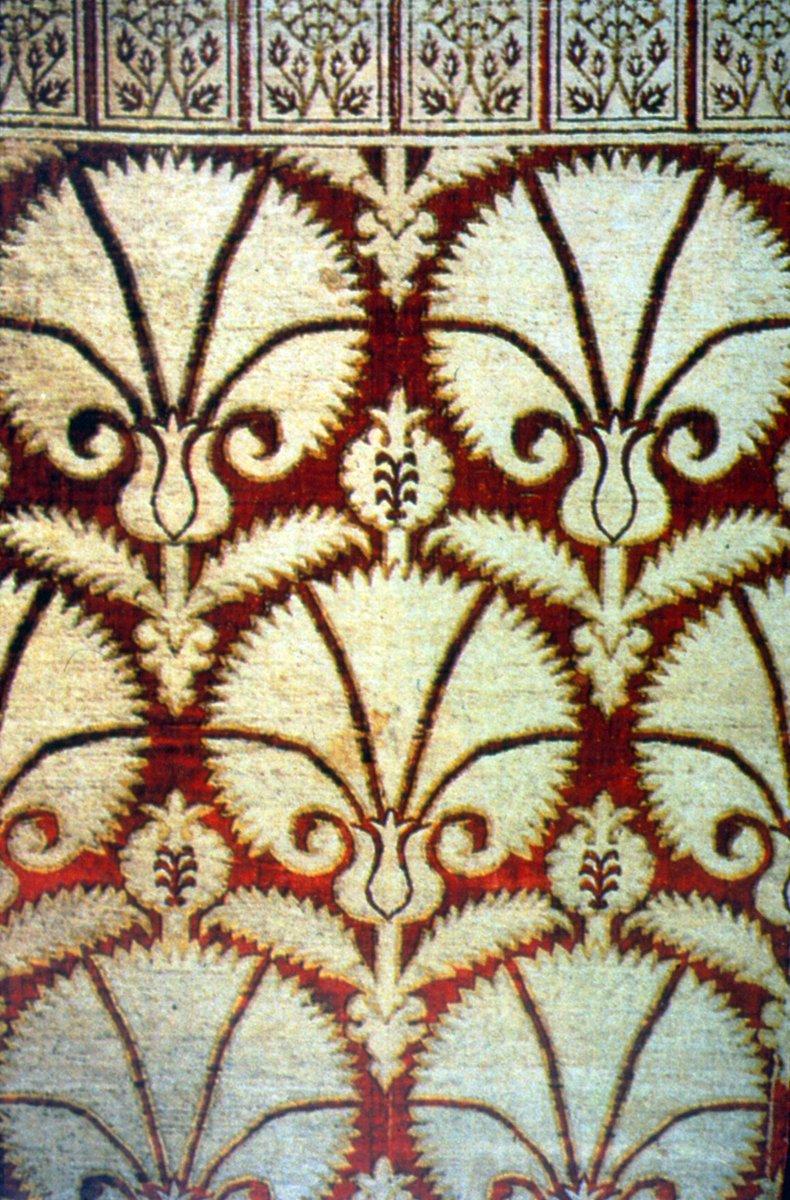 XVII. yüzyılın ilk yarısına ait ipek kumaş(Victoria and Albert Museum)