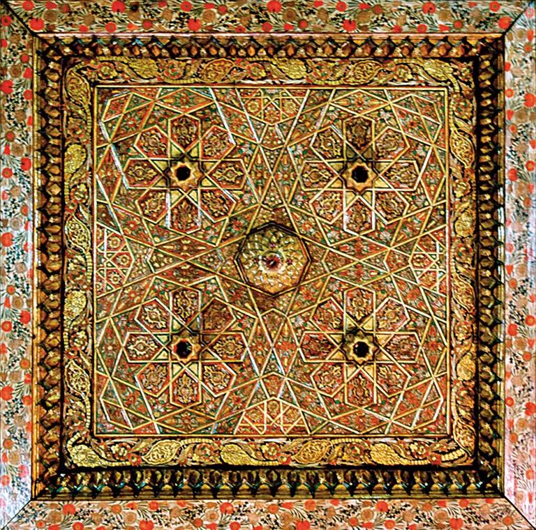 Tokat Ulucamii’nin tavanından bir süsleme örneği