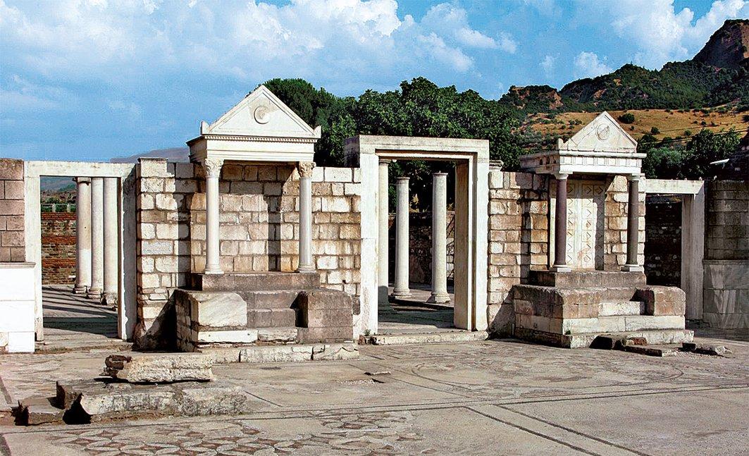 Anadolu’da kurulmuş ilk yahudi ibadetgâhlarından biri olan III. yüzyıla ait Sardes Sinagogu – Salihli/Manisa
