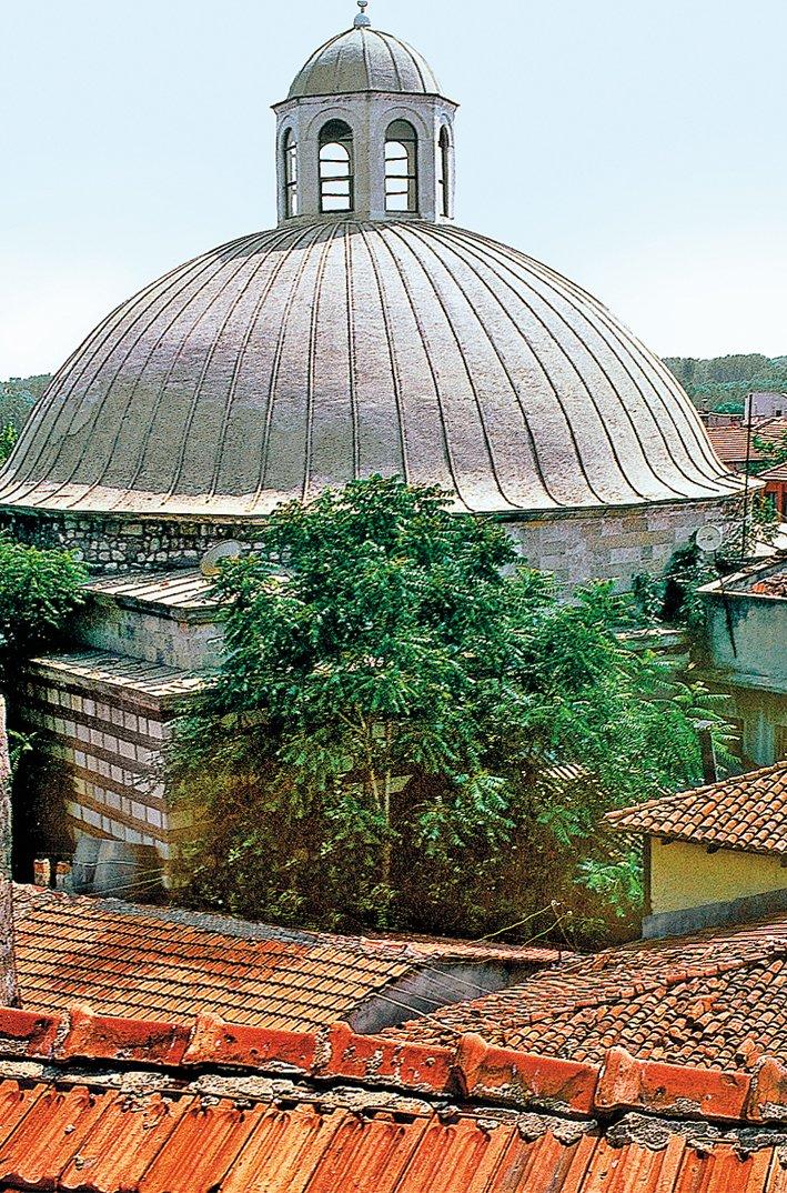 Edirne Tahtakale Hamamı’nın erkekler kısmının soğukluk bölümü kubbesi