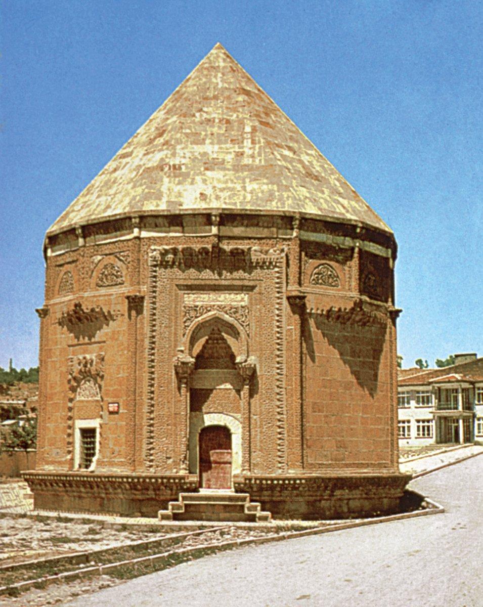 Hudâvend Hatun Kümbeti – Niğde