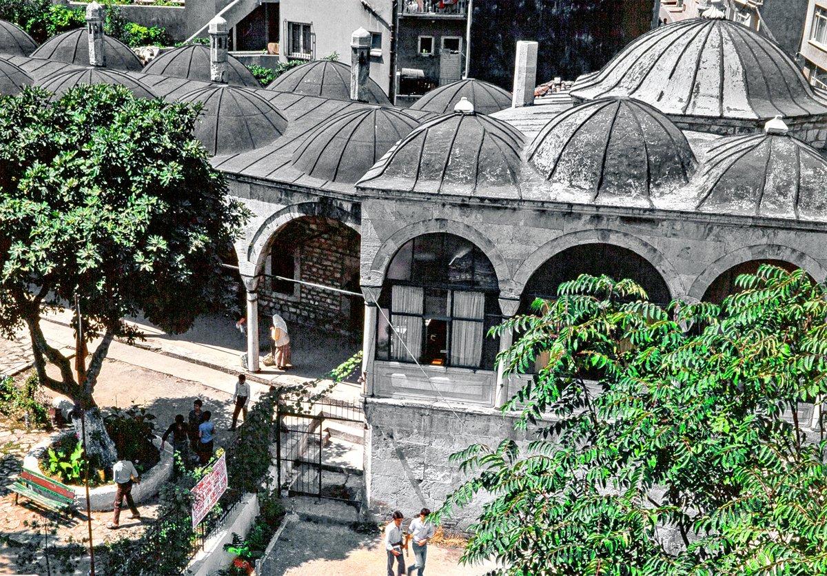 Ahmediye Camii minaresinden Ahmediye Külliyesi’nin avlusu