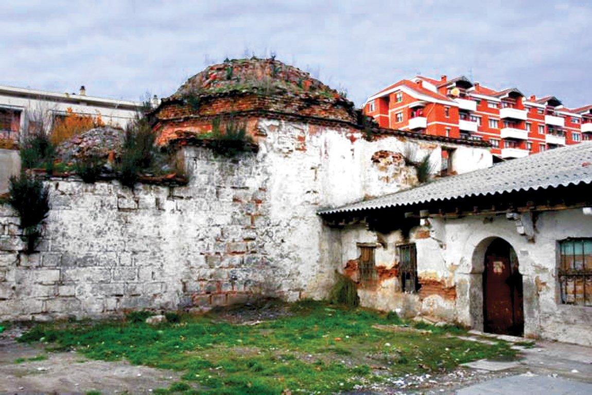 Pirlepe’de Osmanlı dönemine ait hamam