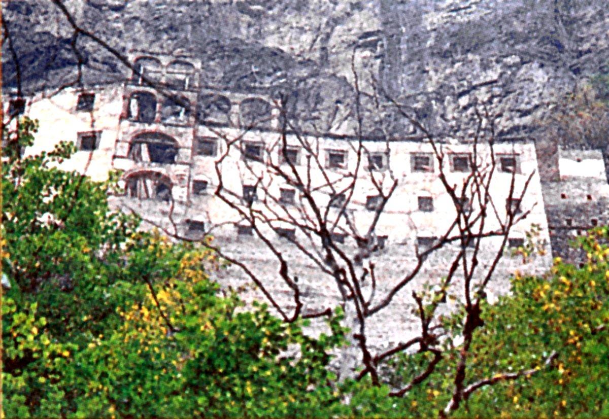 Bizans dönemine ait Sümela Manastırı – Ortahisar/Trabzon