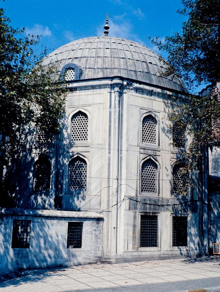 Sultanahmet’teIII. Mehmed Türbesi – Fatih/İstanbul