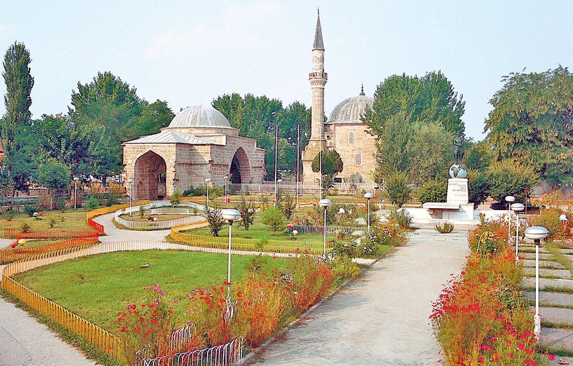 Havsa Sokullu Camii ve dua kubbesi