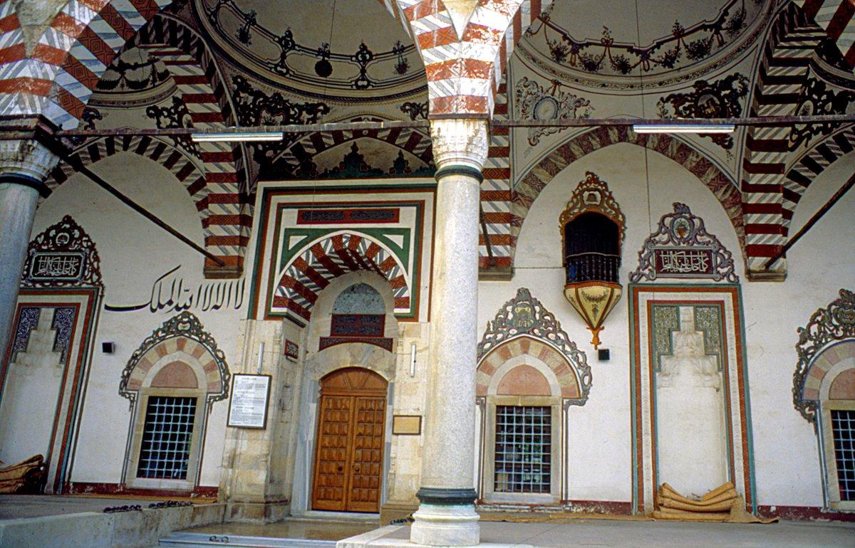 Hafsa Sultan Camii’nin son cemaat yeri