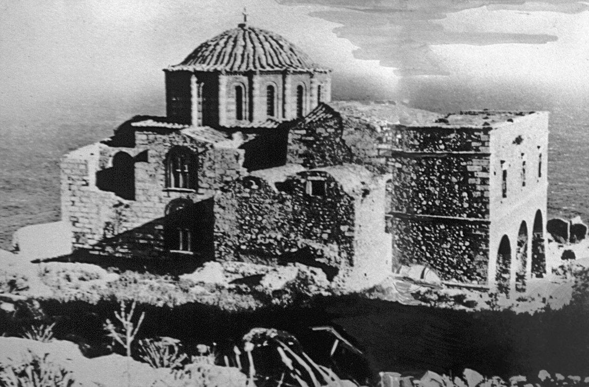 Mora yarımadasında Benefşe Ayasofya Camii – Monembasia/Yunanistan