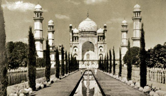 Evrengâbâd’daki Bîbî-kâ Ravza – Maharaştra/Hindistan