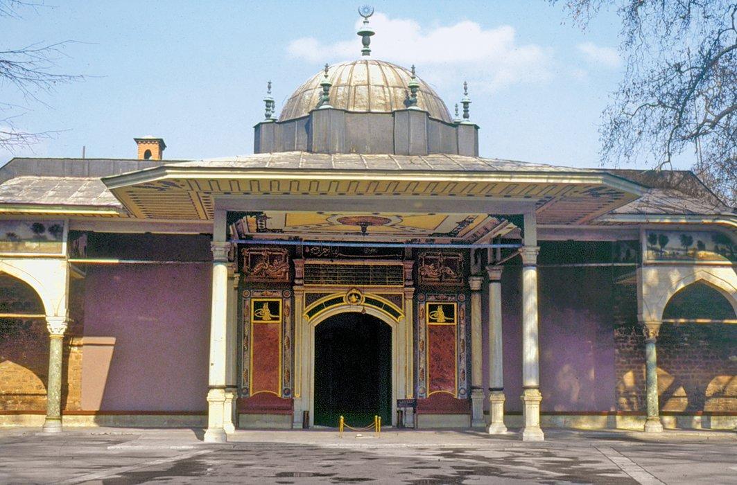 Topkapı Sarayı’nda Bâbüssaâde