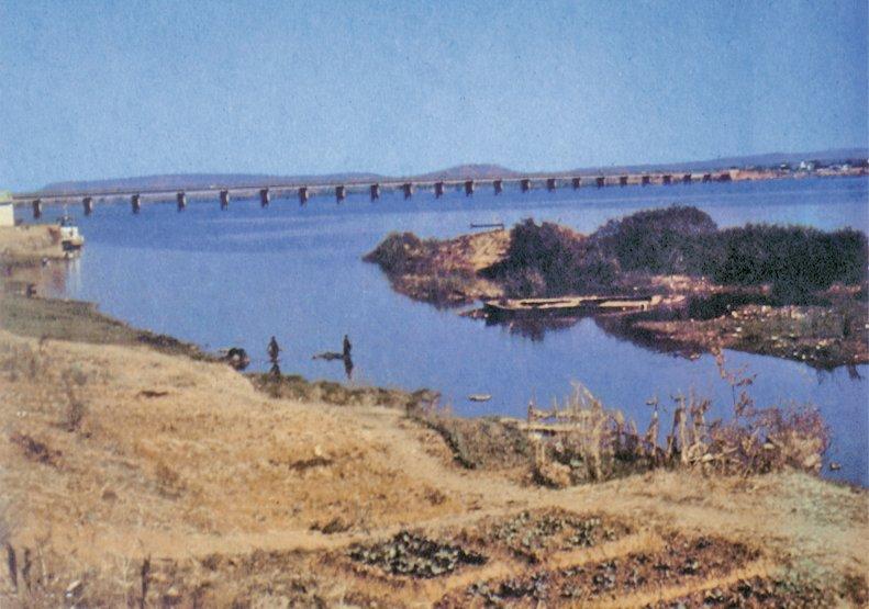 Bamako’da modern bir köprü – Mali