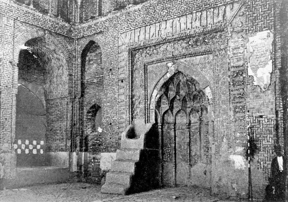 1134 tarihli Bersiyân Cuma Camii - İsfahan/İran