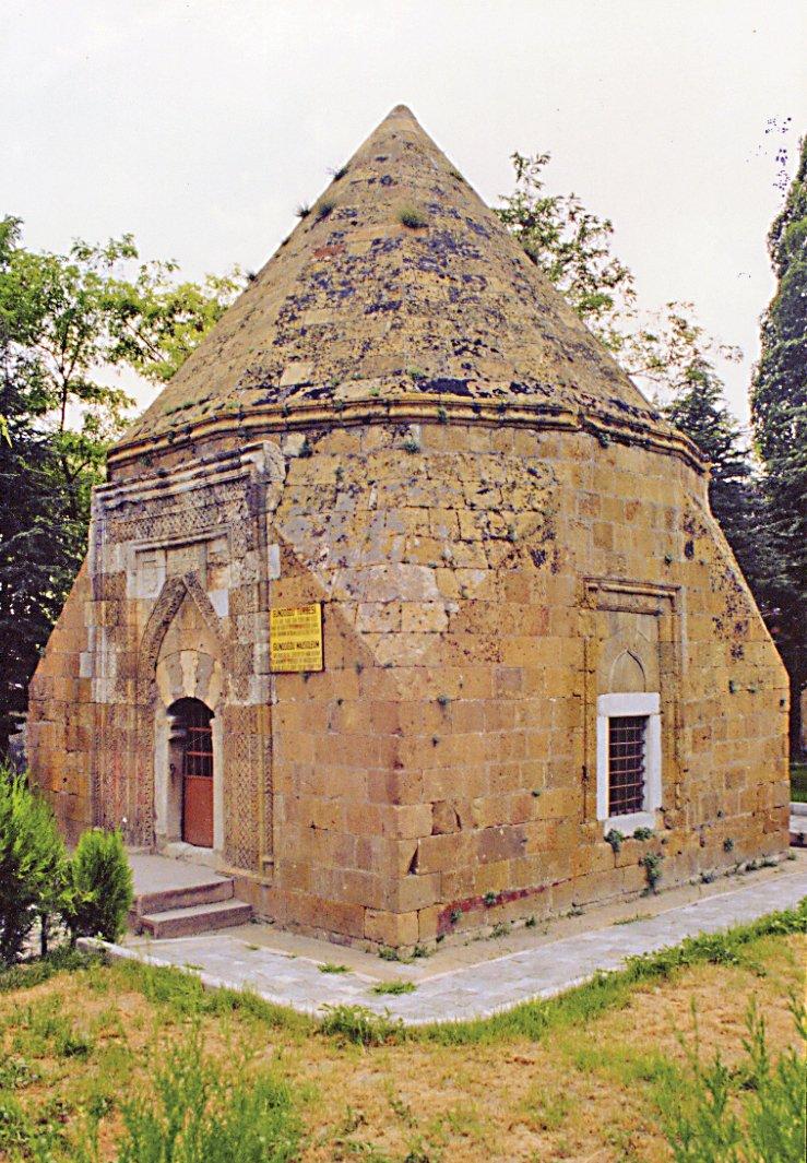Gündoğdu Türbesi – Niğde